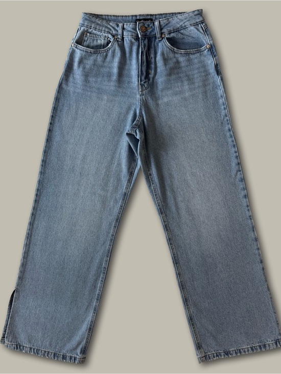 Sincerly Jules Denim - Sincerely Jules High Rise Wide Leg Jeans 9/29 Light Wash Raw Hem Slit Y2K Urban